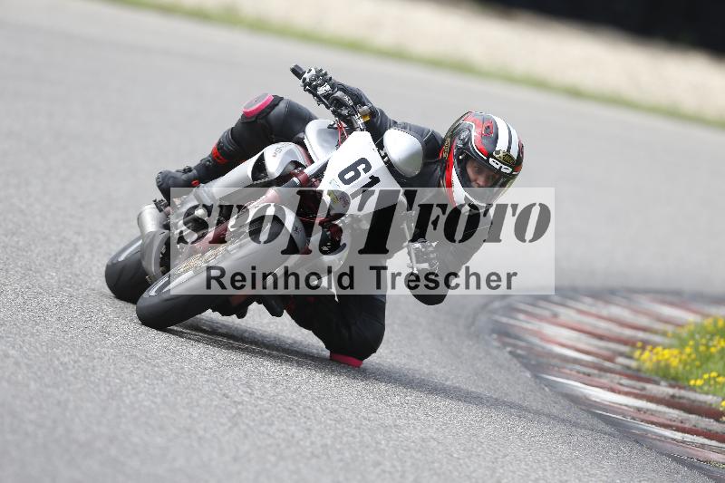 /37 28.07.2025 Dunlop Ride und Test Day ADR/Trackday Erfahren gelb Trackday schnell  rot/61